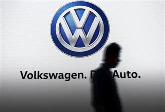 V­o­l­k­s­w­a­g­e­n­,­ ­K­e­n­d­i­ ­Ü­l­k­e­s­i­n­d­e­ ­1­ ­M­i­l­y­a­r­ ­E­u­r­o­ ­P­a­r­a­ ­C­e­z­a­s­ı­n­a­ ­Ç­a­r­p­t­ı­r­ı­l­d­ı­